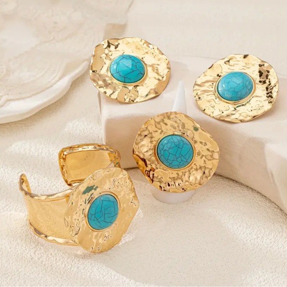 Turquoise and Gold Statement Bracelet - Picture 2 of 4